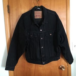 Men’s Levi’s Black Denim Trucker Jacket